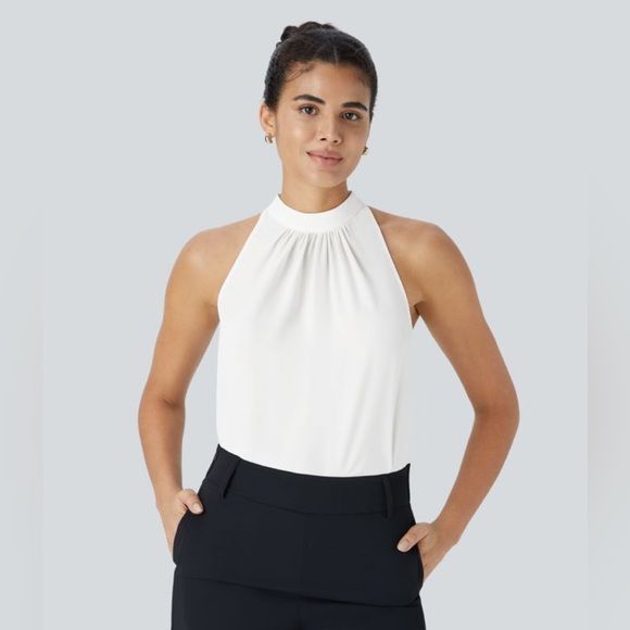 Halara sleeveless work blouse - Picture 1 of 5
